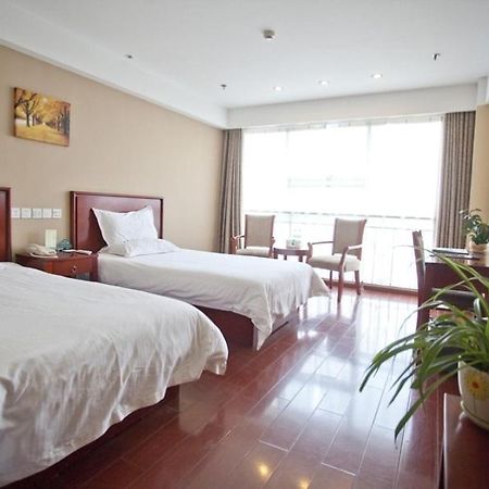 Greentree Inn Shandong Rizhao East Haiqu Road Business Hotel Buitenkant foto
